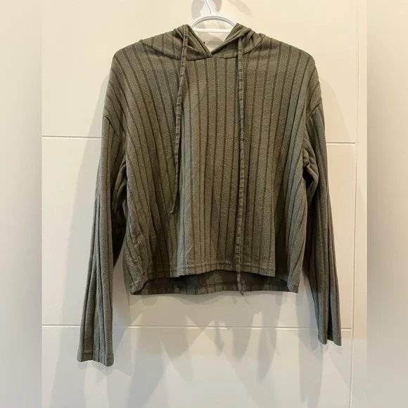 Olive Ribbed Knit Set - Picture 3 of 6